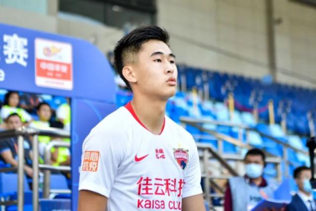 世界杯平台入口-【中超】图尔苏诺夫戴伟浚破门 深圳2比1重庆