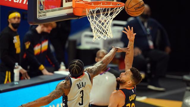 接连失误葬送好局 勇士将装到口袋的胜利拱手相让